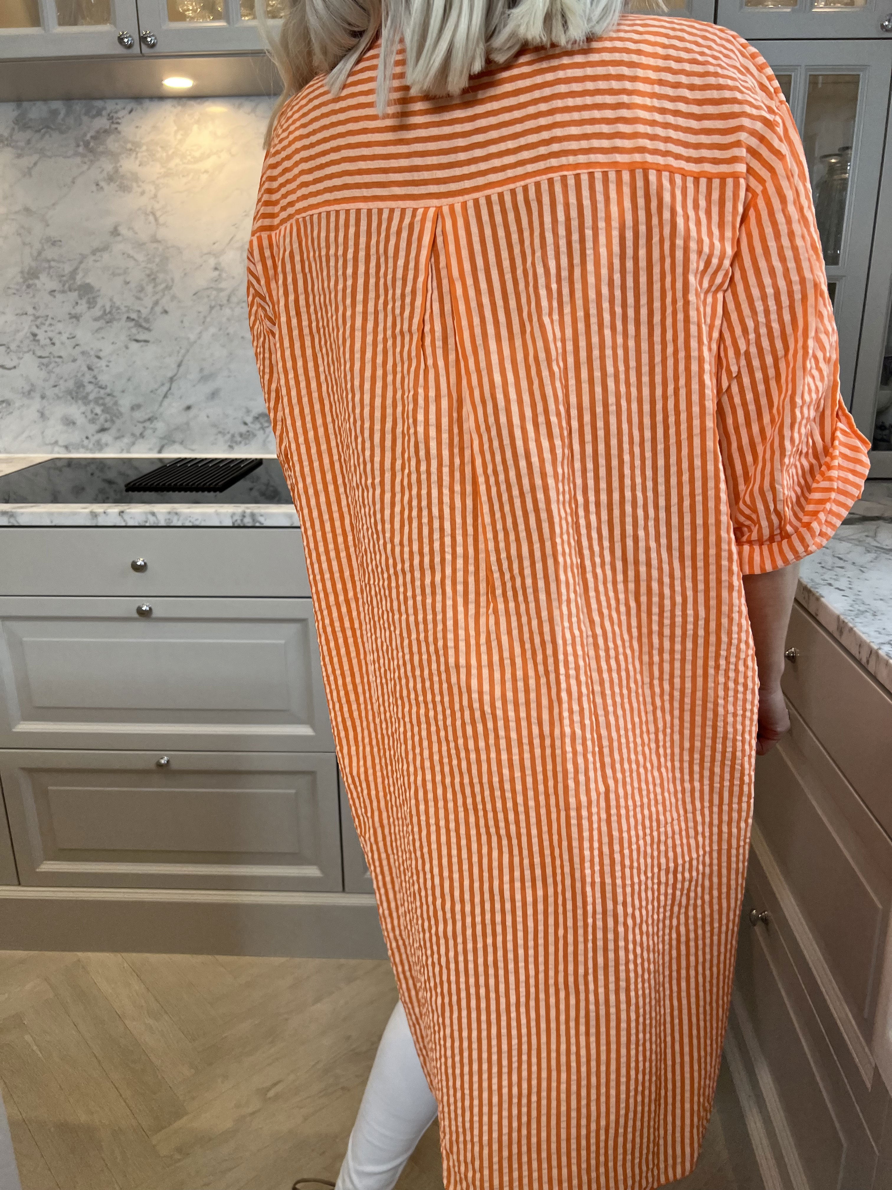 Bellis - Fed skjorte i bæk og bølge